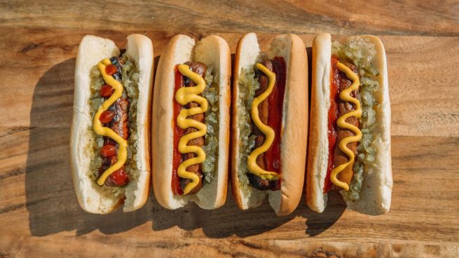 Concurso comer Hot Dogs