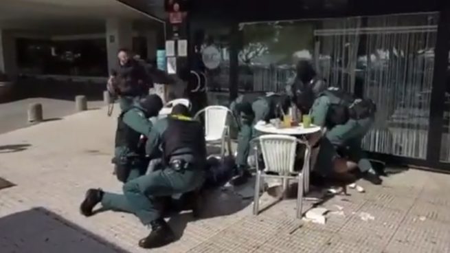 La Guardia Civil detiene a dos delincuentes alemanes muy peligrosos.