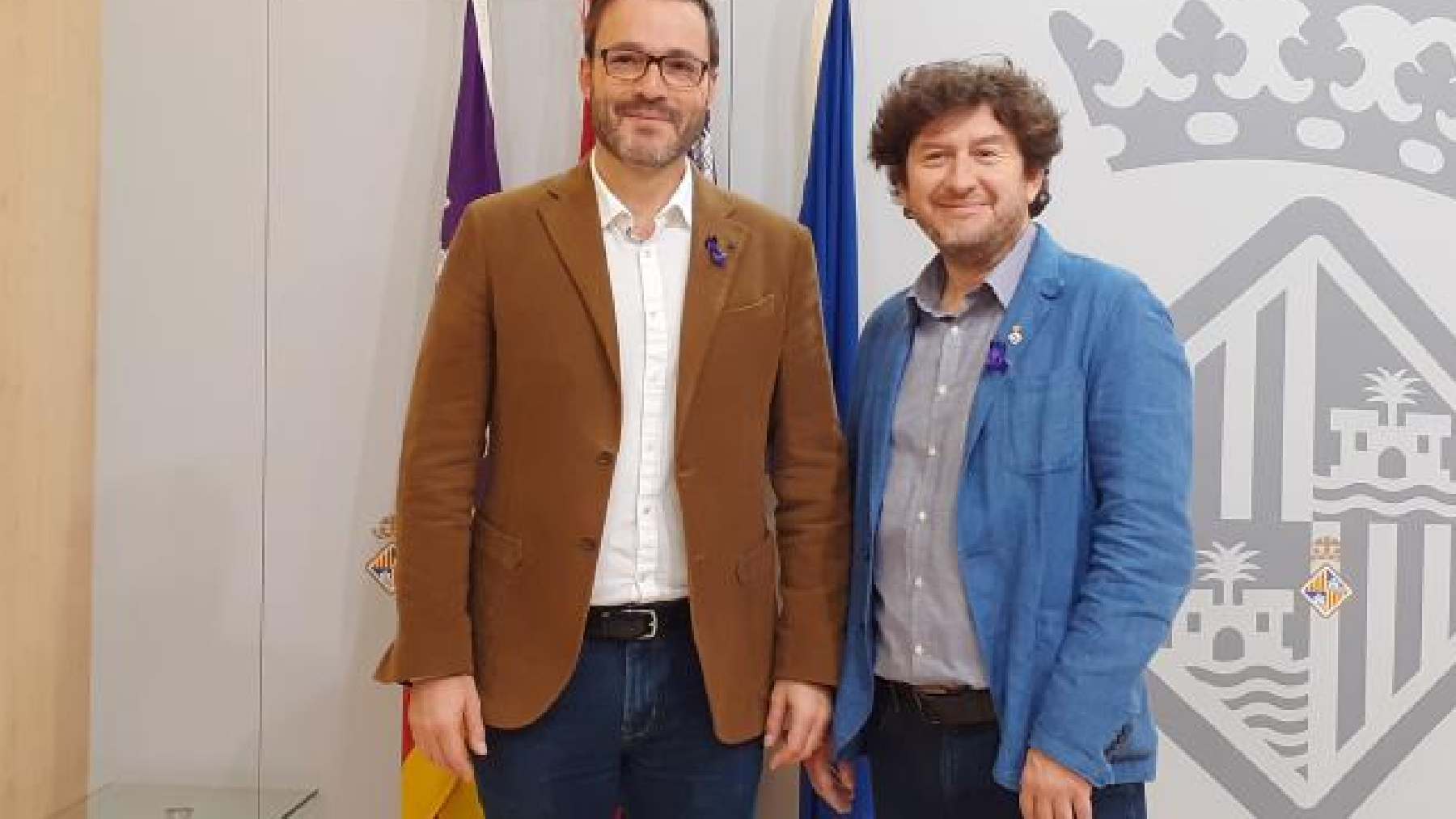 El alcalde de Palma, José Hila (PSOE) junto al edil de Participación Ciudadana, Alberto Jarabo (UP).