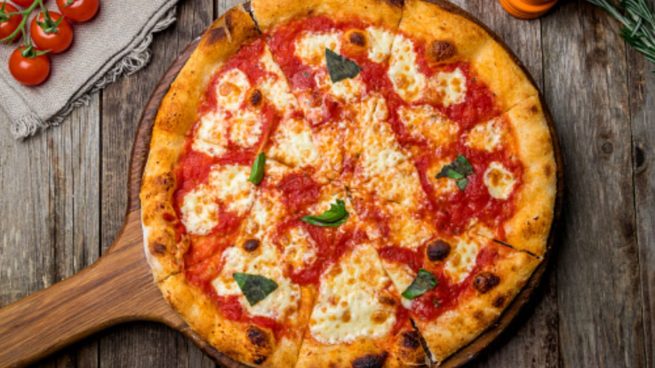 Pizza rápida en sartén sin gluten, receta fácil de preparar y deliciosa