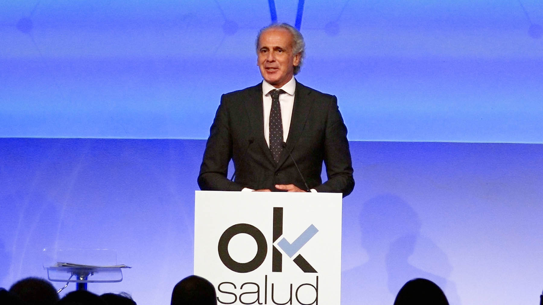 Enrique Ruiz Escudero, consejero de Sanidad de Madrid, en la presentación de OKSALUD.