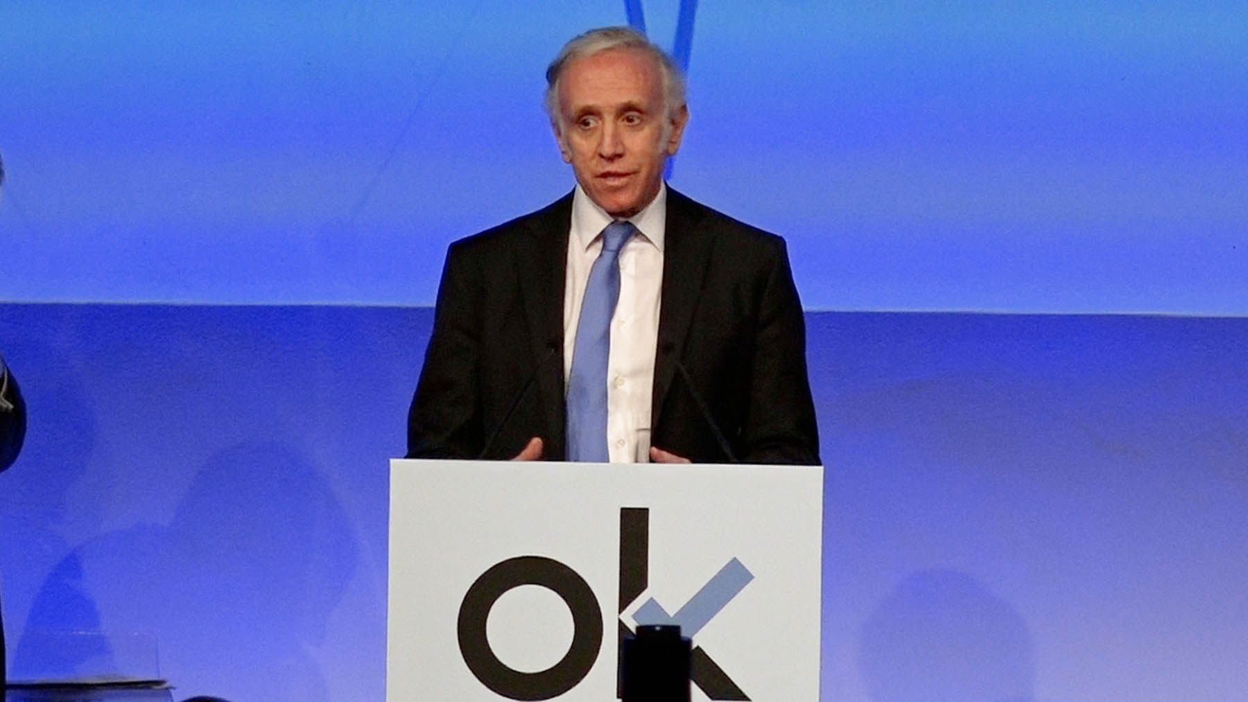 Eduardo Inda, director de OKDIARIO, durante la presentación de OKSALUD.