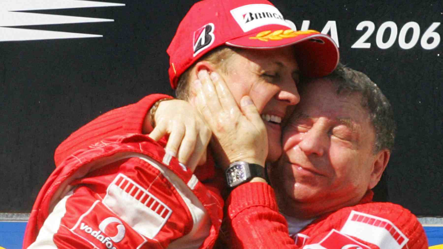 Michael Schumacher y Jean Todt, presidente de la FIA, en su época en Ferrari. (AFP)