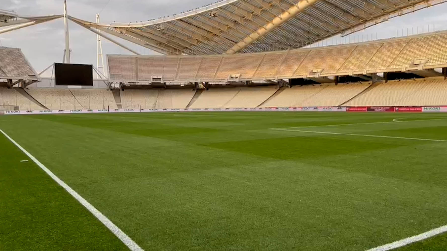 A España le espera una alfombra en Atenas.