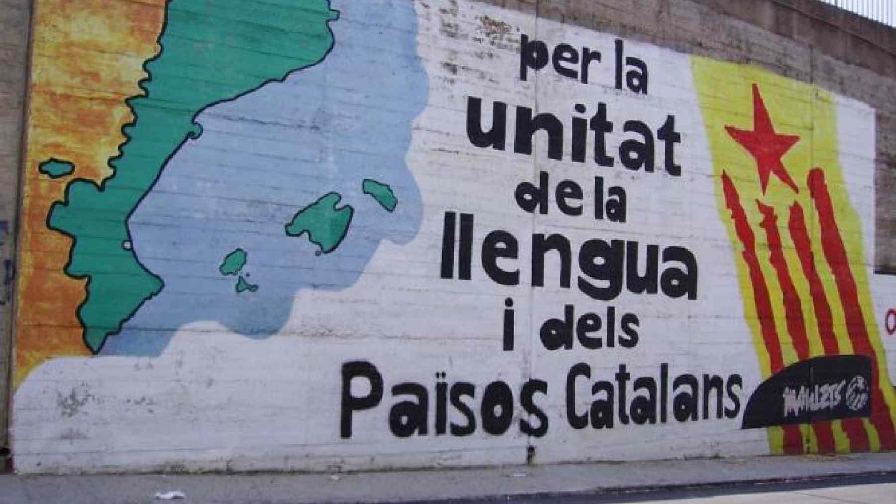 Pancarta independentista a favor de los Països Catalans. Países catalanes, Junts estado catalán