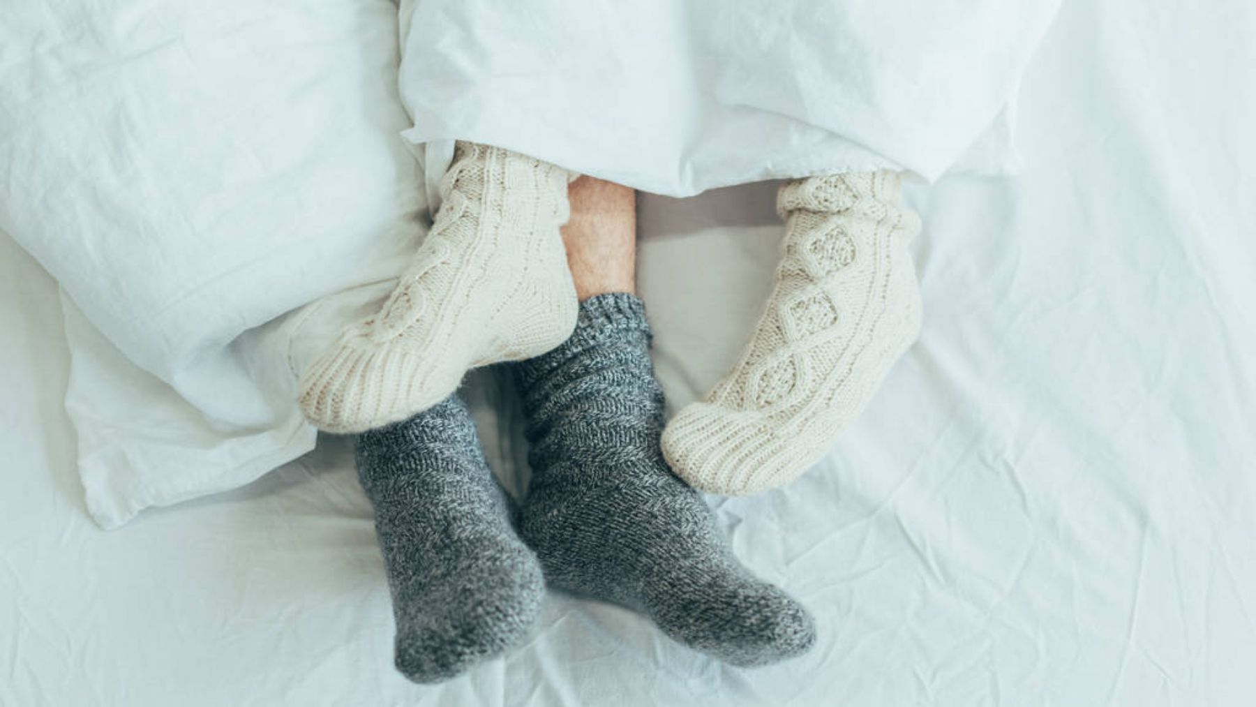 único testimonio Significativo Las razones por las que debes dormir con calcetines