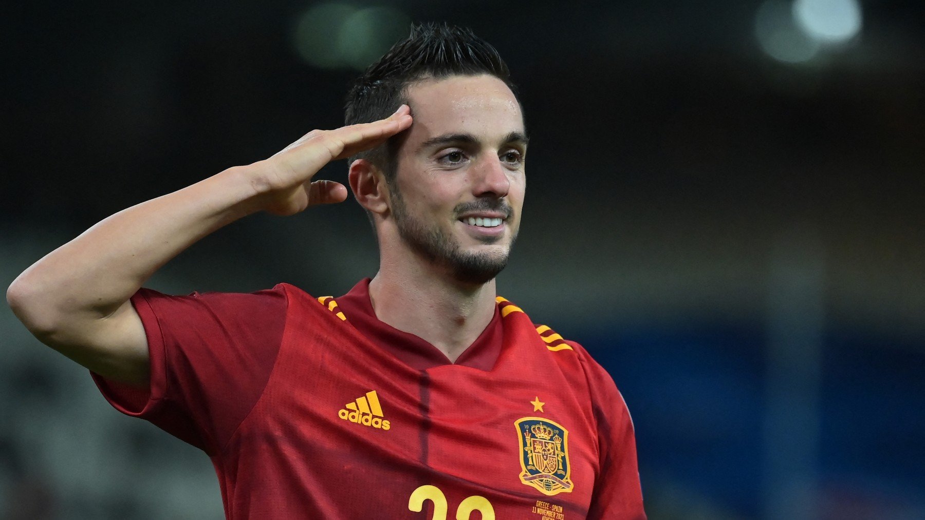 Sarabia celebra un gol con España. (AFP)