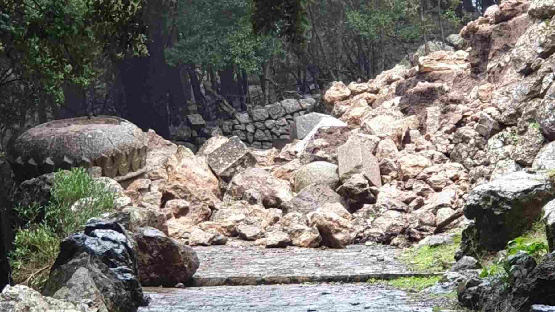 Derrumbe del IV misterio del Rosario en Lluc debido a las lluvias de la borrasca Blas. Foto: OBISPADO DE MALLORCA