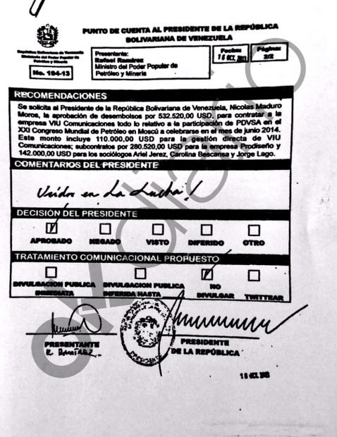 Nicolás Maduro firmó un contrato para desviar fondos a miembros de Podemos. El documento señalaba: «¡Unidos en la lucha!».