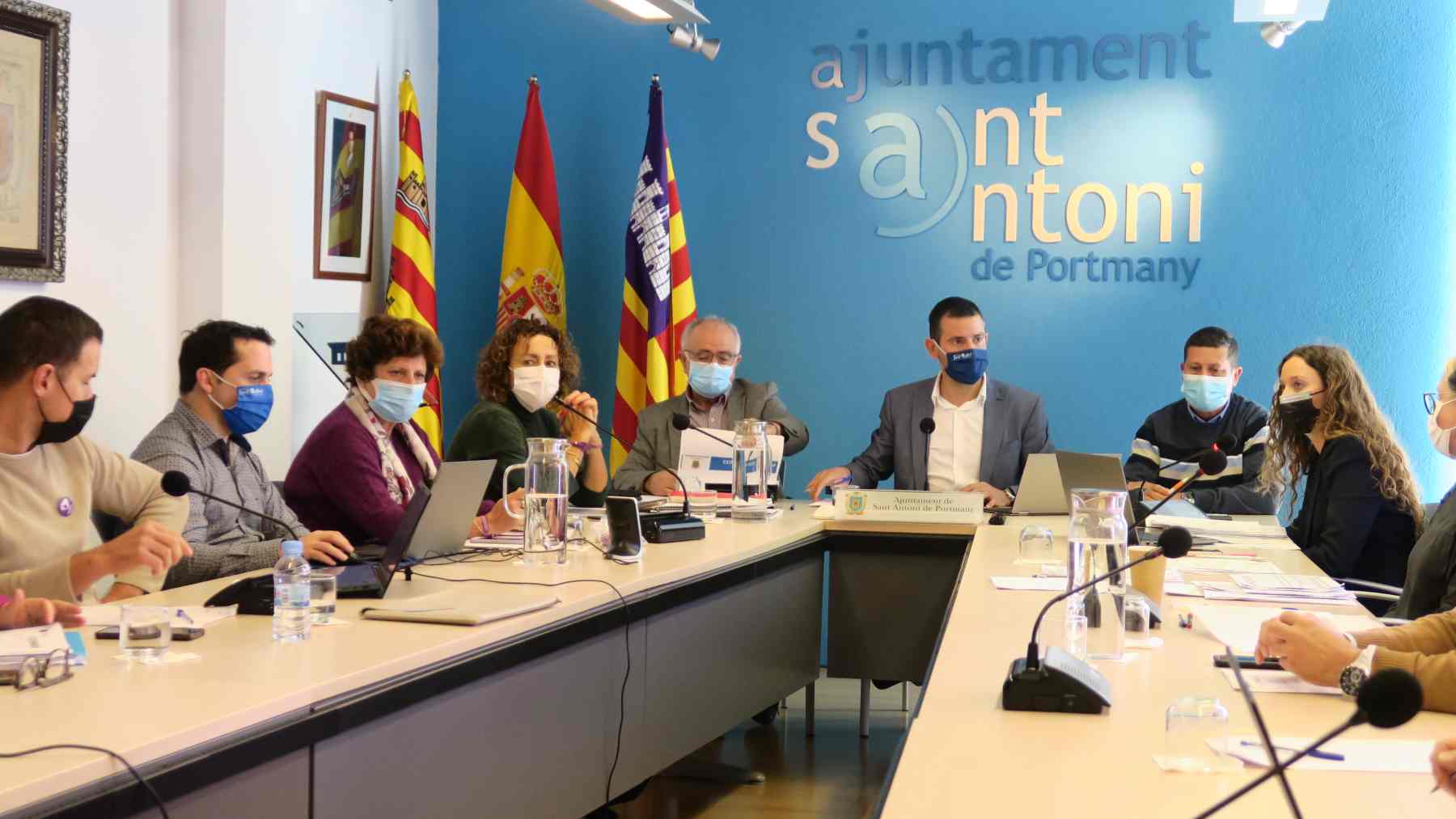Pleno celebrado en el Ayuntamiento de Sant Antoni.