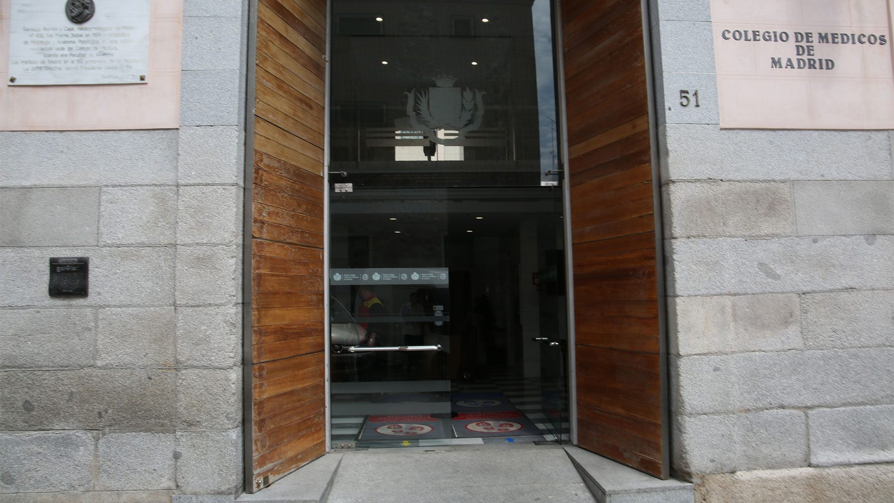 El ICOMEM está situado en la Calle Santa Isabel de Madrid.