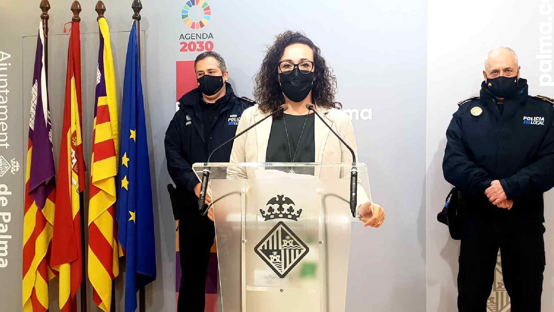 La teniente de alcalde de Seguridad Ciudadana del Ayuntamiento de Palma, Joana María Adrover.