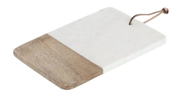 La tabla de cortar de mármol de Kave Home que dará un toque a tu cocina