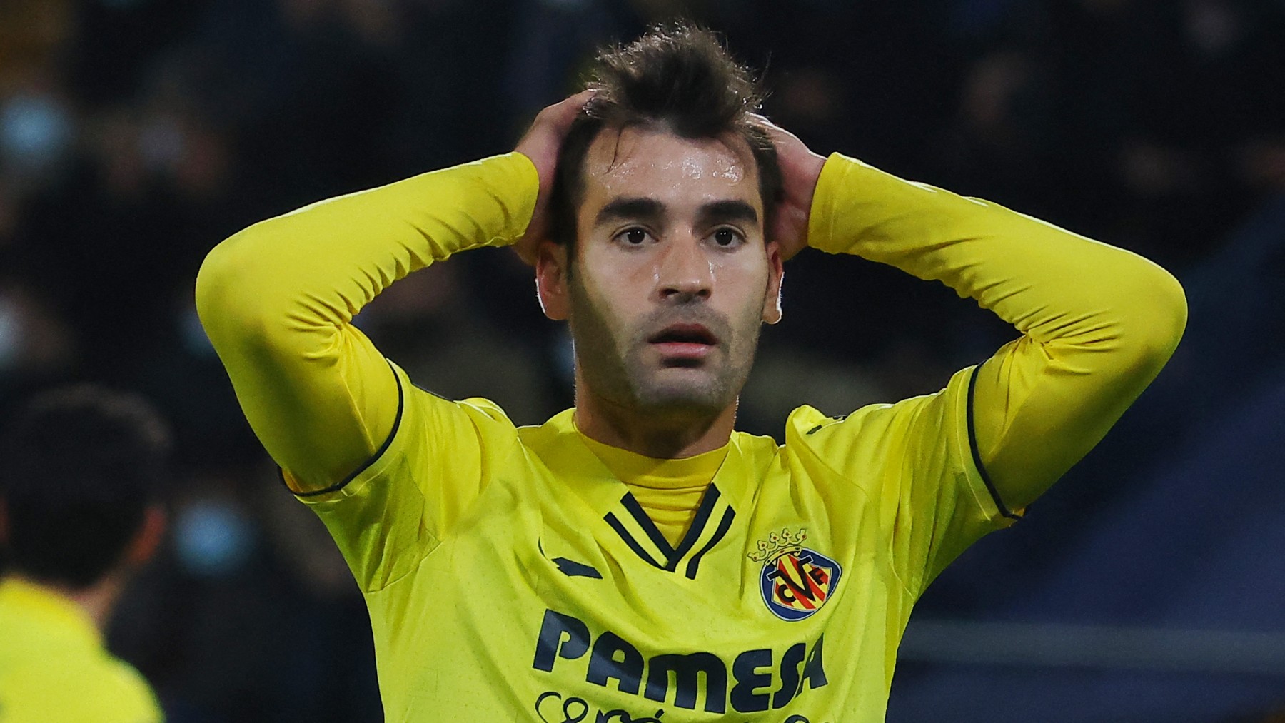 Trigueros se lamenta con el Villarreal. (AFP)