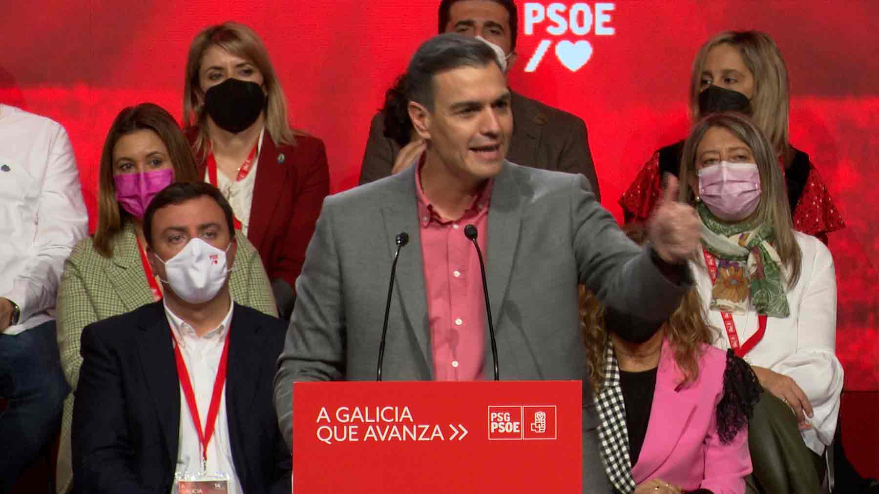 Pedro Sánchez en el congreso del PSOE gallego.
