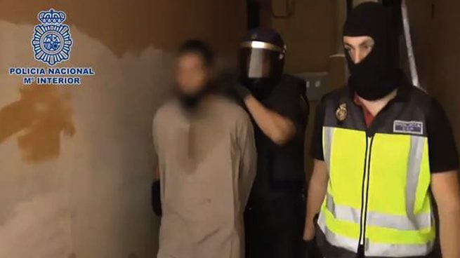 radicales Detención de un radical islamista por parte de la Policía Nacional. (Foto: Ministerio)