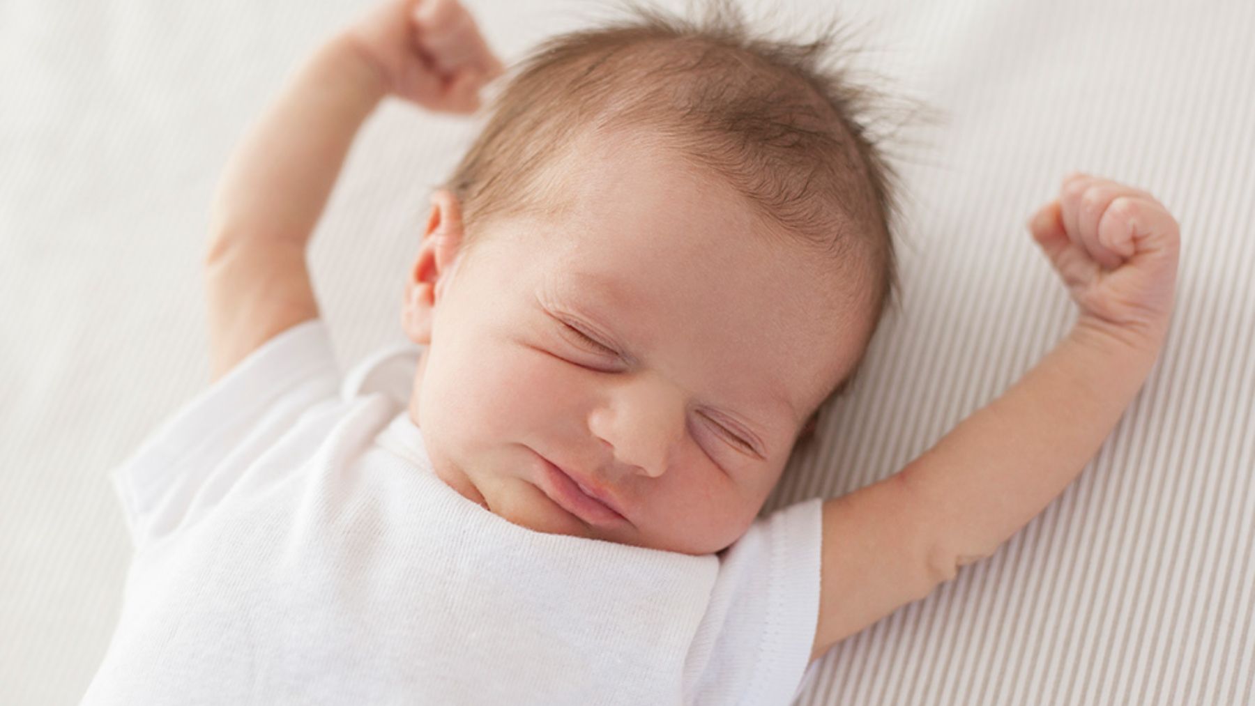 Causas y qué hacer ante el sueño ligero del recién nacido