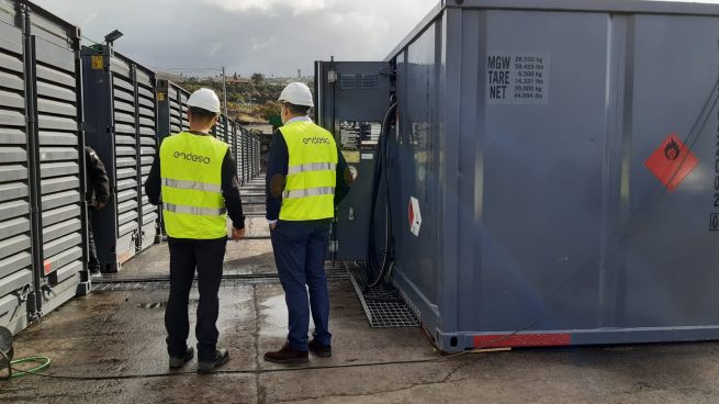 Endesa comienza el plan de reconstrucción eléctrica en La Palma con dos centrales térmicas portátiles