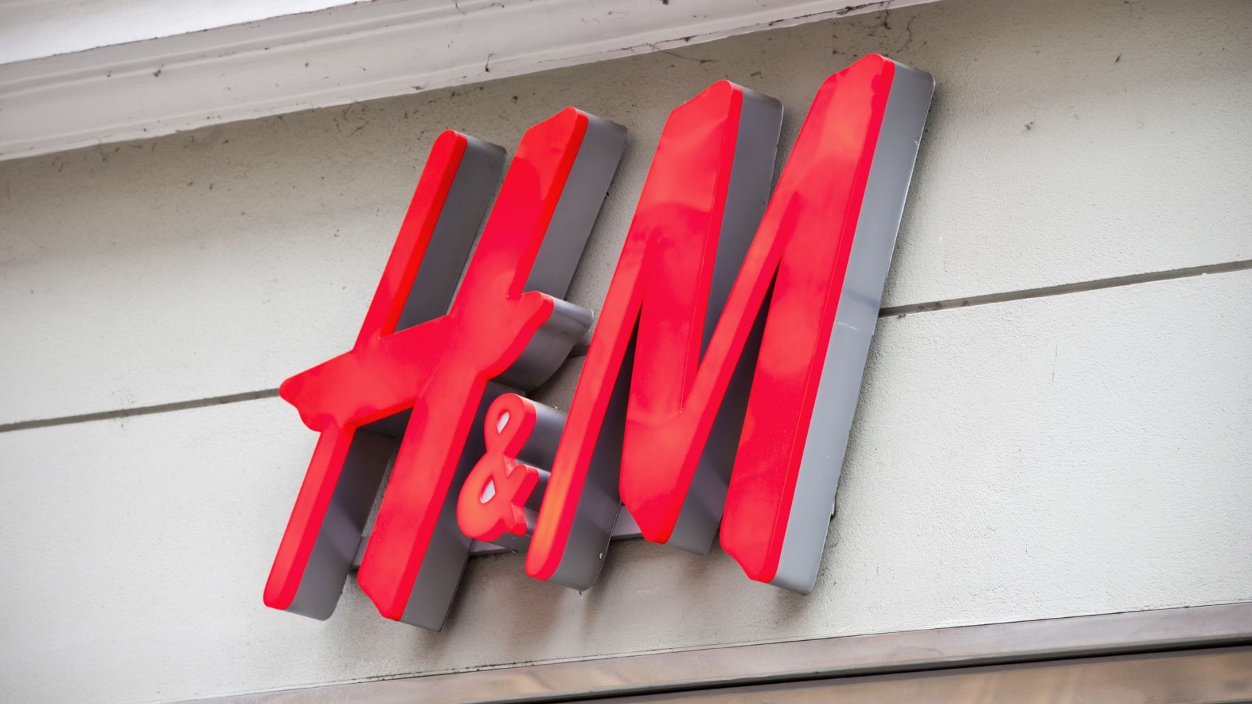 Descubre los mejores regalos para hombre que podéis encontrar en H&M