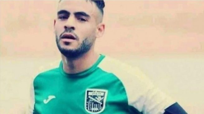 muere futbolista argelia