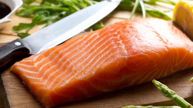 Cómo hacer salmón curado casero: te va a encantar