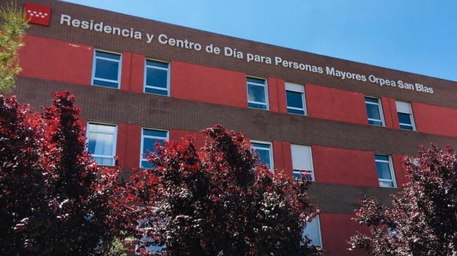 Residencias y centros de día de Madrid podrán excepcionalmente contratar empleados sin titulación