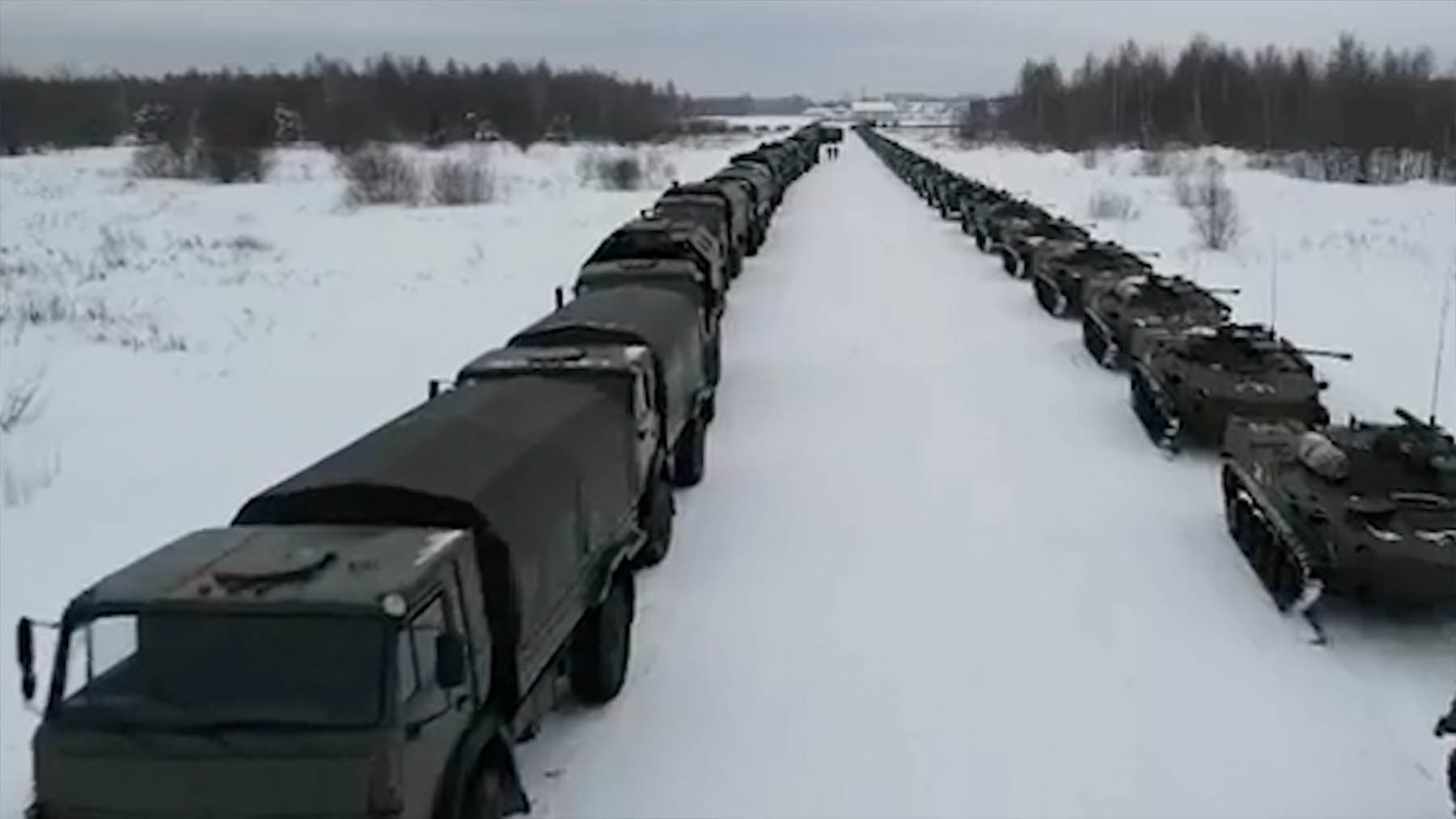 Descomunal despliegue de las tropas rusas en Kazajistán.