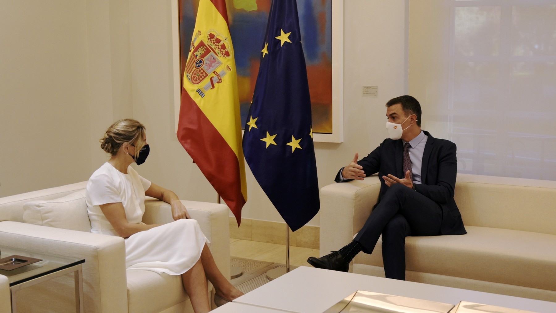 Yolanda Díaz y Pedro Sánchez. (Foto: Europa Press)