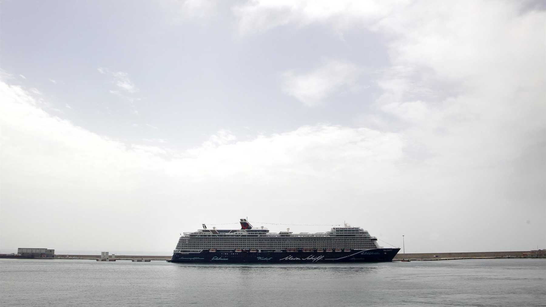 Un crucero en la Bahía de Palma.