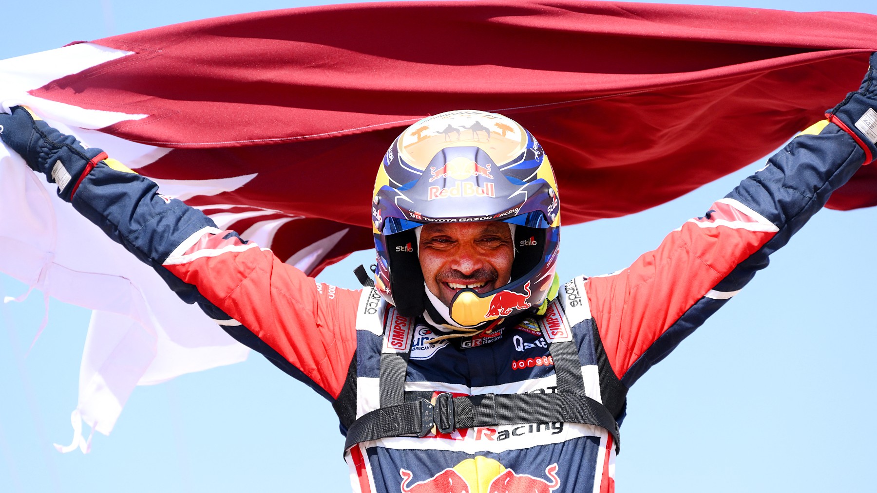 Nasser Al-Attiyah celebra su cuarto Dakar. (AFP)