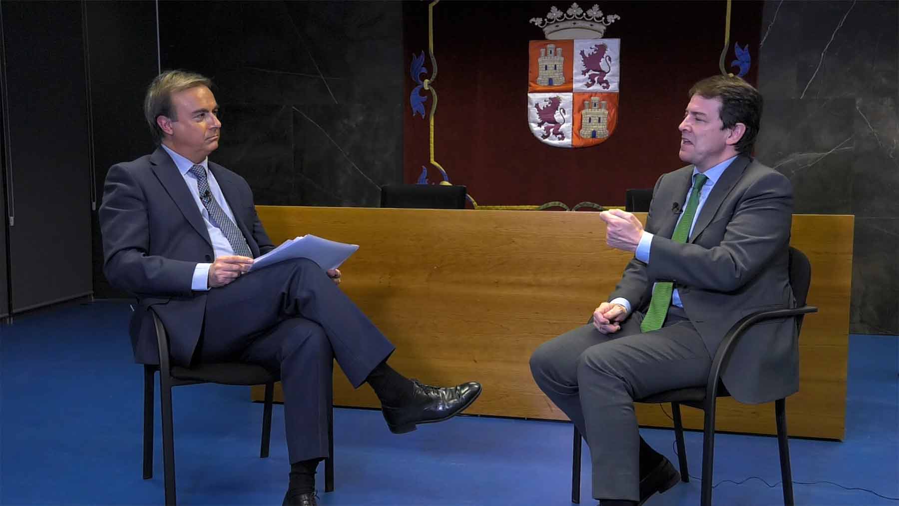Vicente Gil entrevista a Fernández Mañueco
