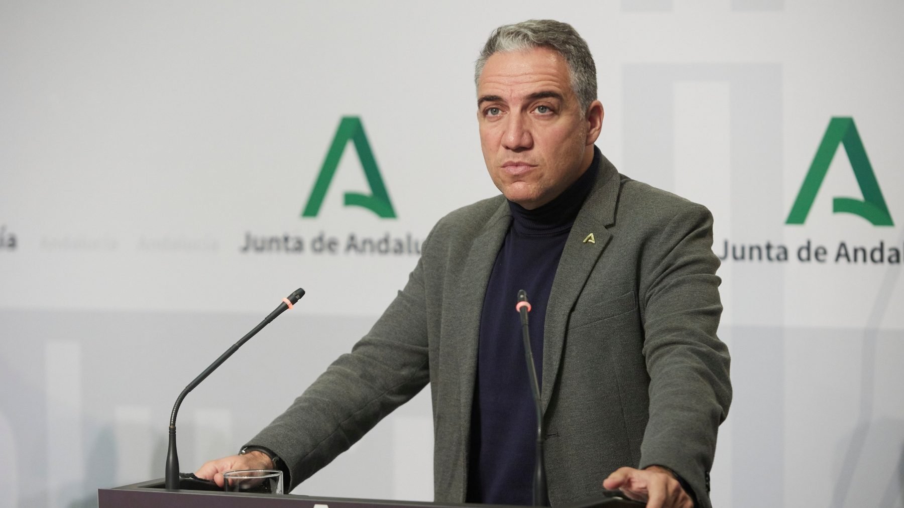 El consejero de la Presidencia y portavoz de la Junta de Andalucía, Elías Bendodo (JOAQUÍN CORCHERO / EUROPA PRESS).