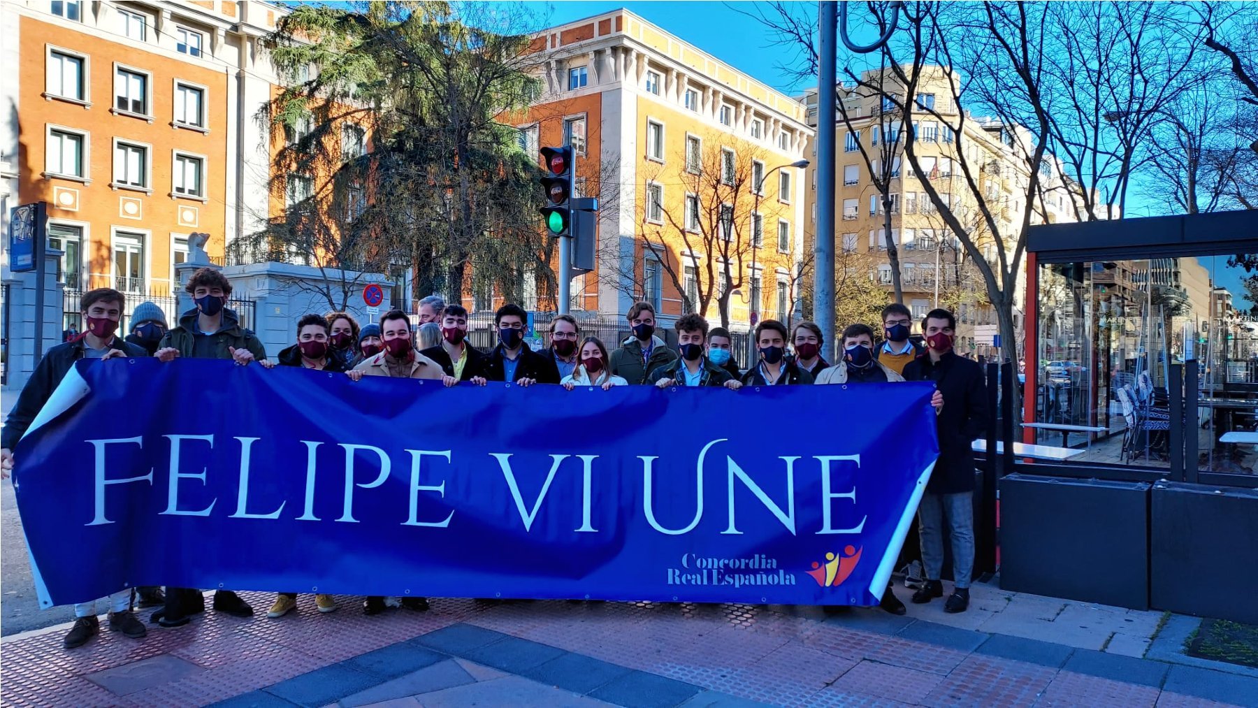 La pancarta de Concordia Real Española en apoyo al Rey Felipe VI.