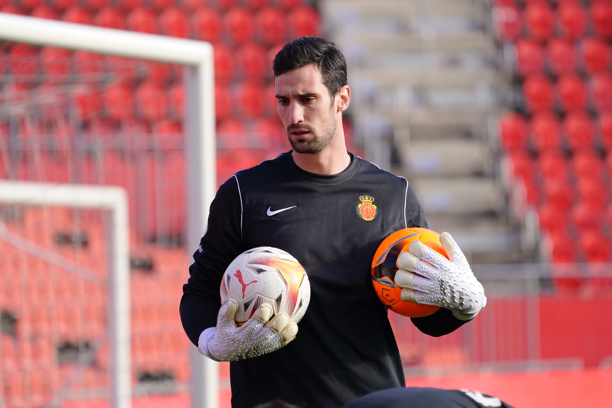 Sergio Rico, en su primer entrenamiento