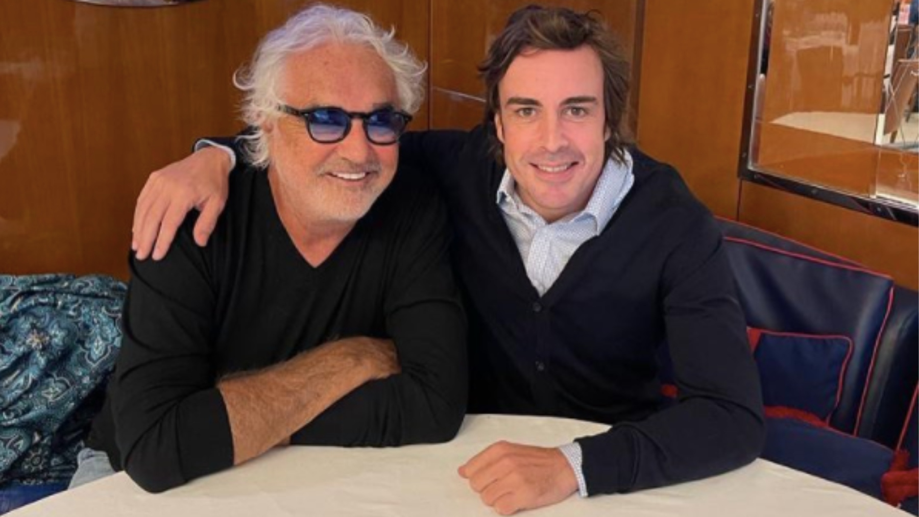 Flavio Briatore y Fernando Alonso reviven viejos tiempos. (Instagram)