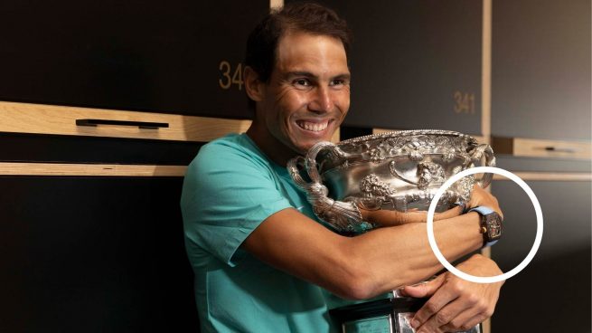 Nadal, con el trofeo y su reloj (Getty).