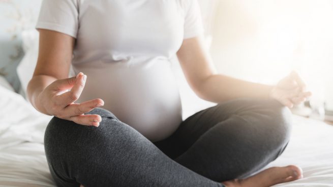 Los beneficios de practicar yoga durante el embarazo