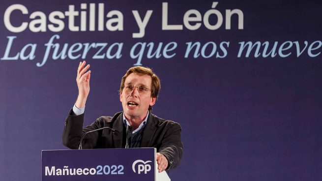Almeida alerta: «Castilla y León se juega seguir teniendo voz propia o diluirse en el sanchismo»