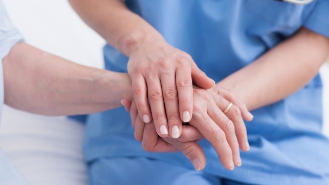 Casi la mitad de los enfermeros se ha planteado abandonar la profesión