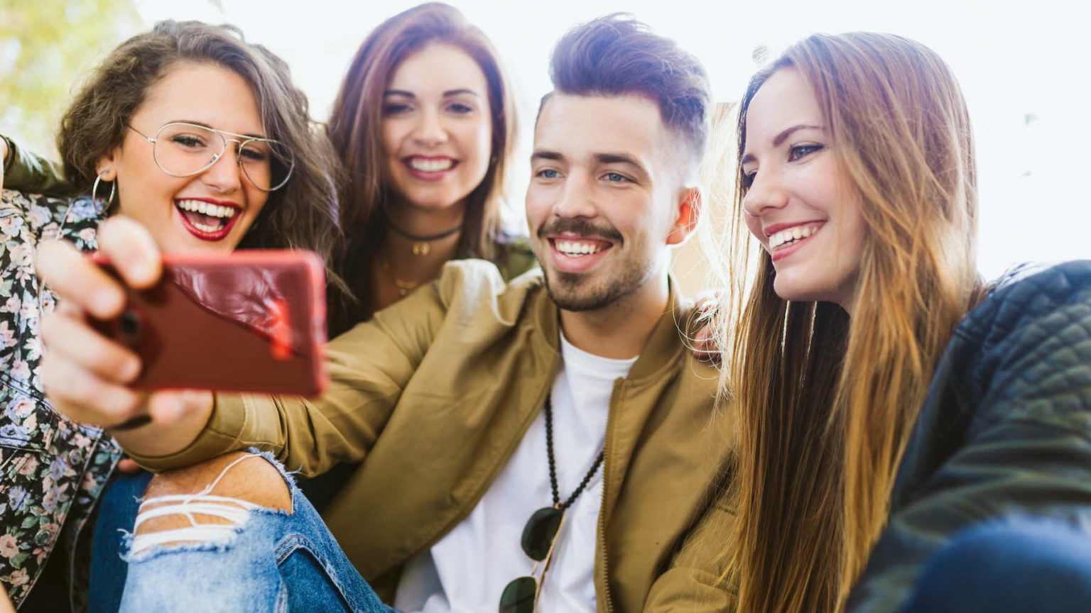 ¿Miedo a ser etiquetado en redes sociales? Prueba a hacer esto