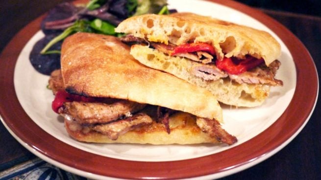 Bocadillo lomo, mejor bocadillo Castilla-La Mancha, mejor restaurante de carretera de Toledo.