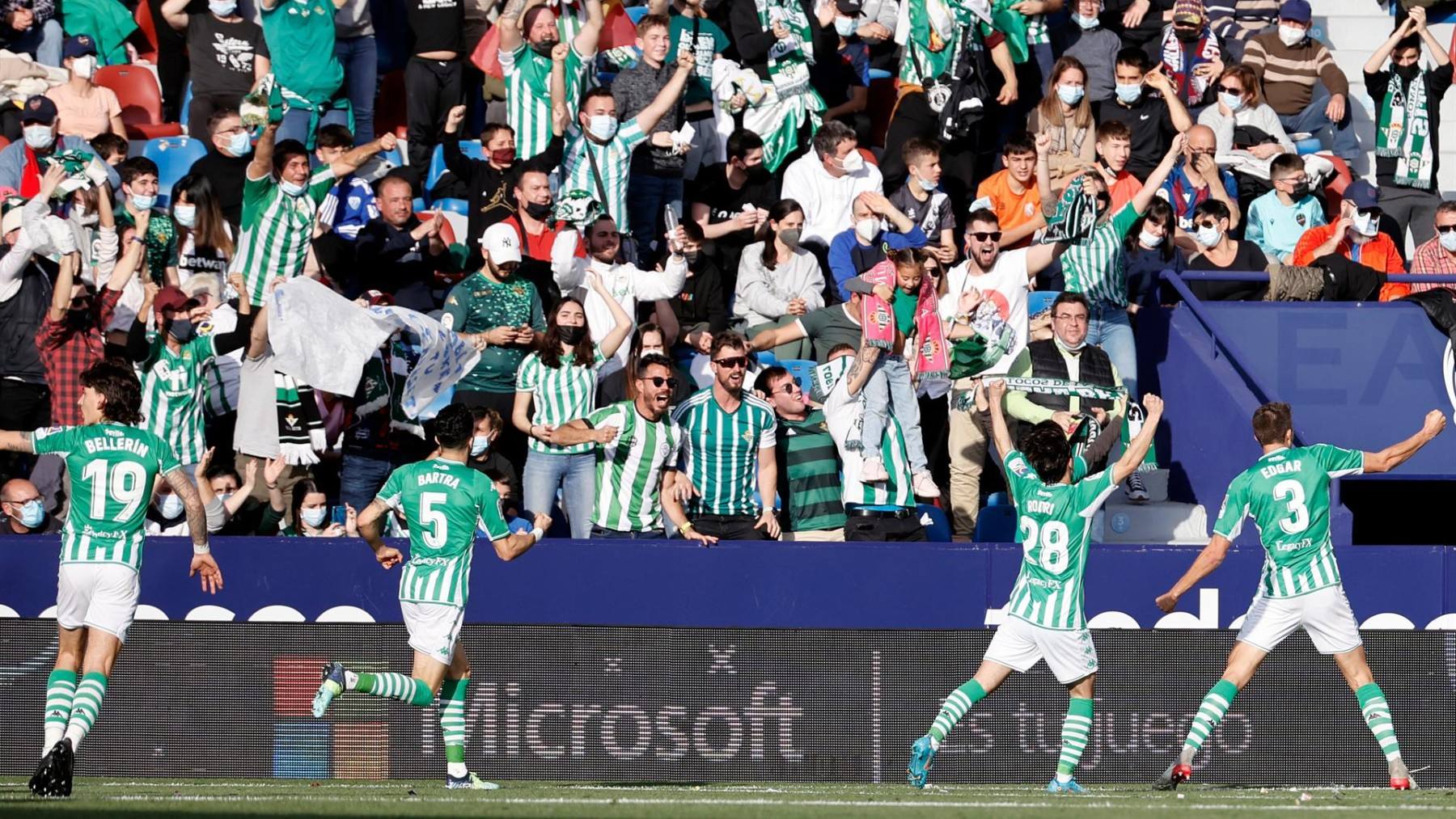 El Betis venció al Levante en el Ciudad de Valencia. (EFE)