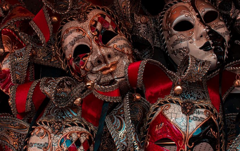 Parámetros seguro auxiliar La historia oculta detrás de las máscaras venecianas