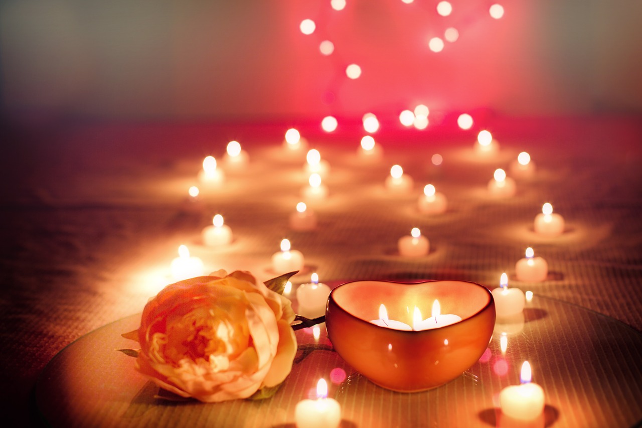 Ideas para decorar con velas el día de los enamorados