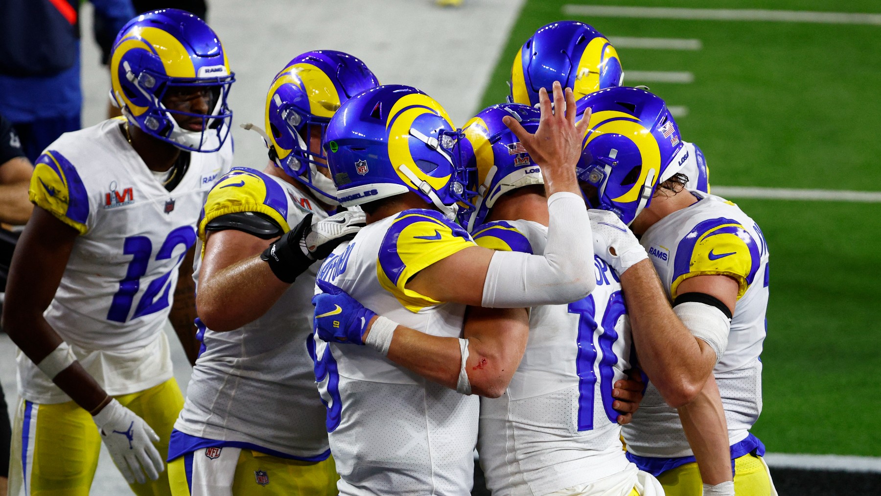 Los jugadores de Los Angeles Rams celebran un touch down. (AFP)