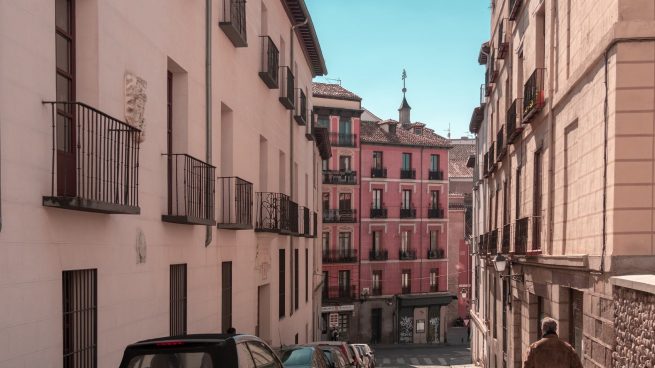 Cómo y dónde aparcar en Madrid gratis sin volverte loco