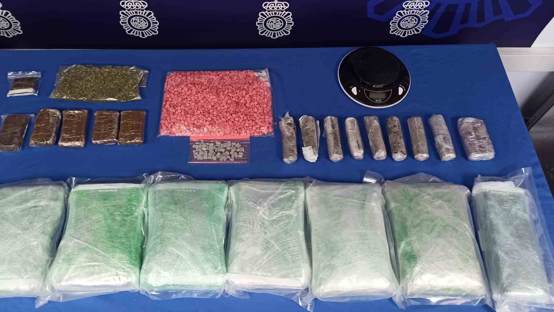Droga intervenida por la Policía en la operación. POLICÍA NACIONAL