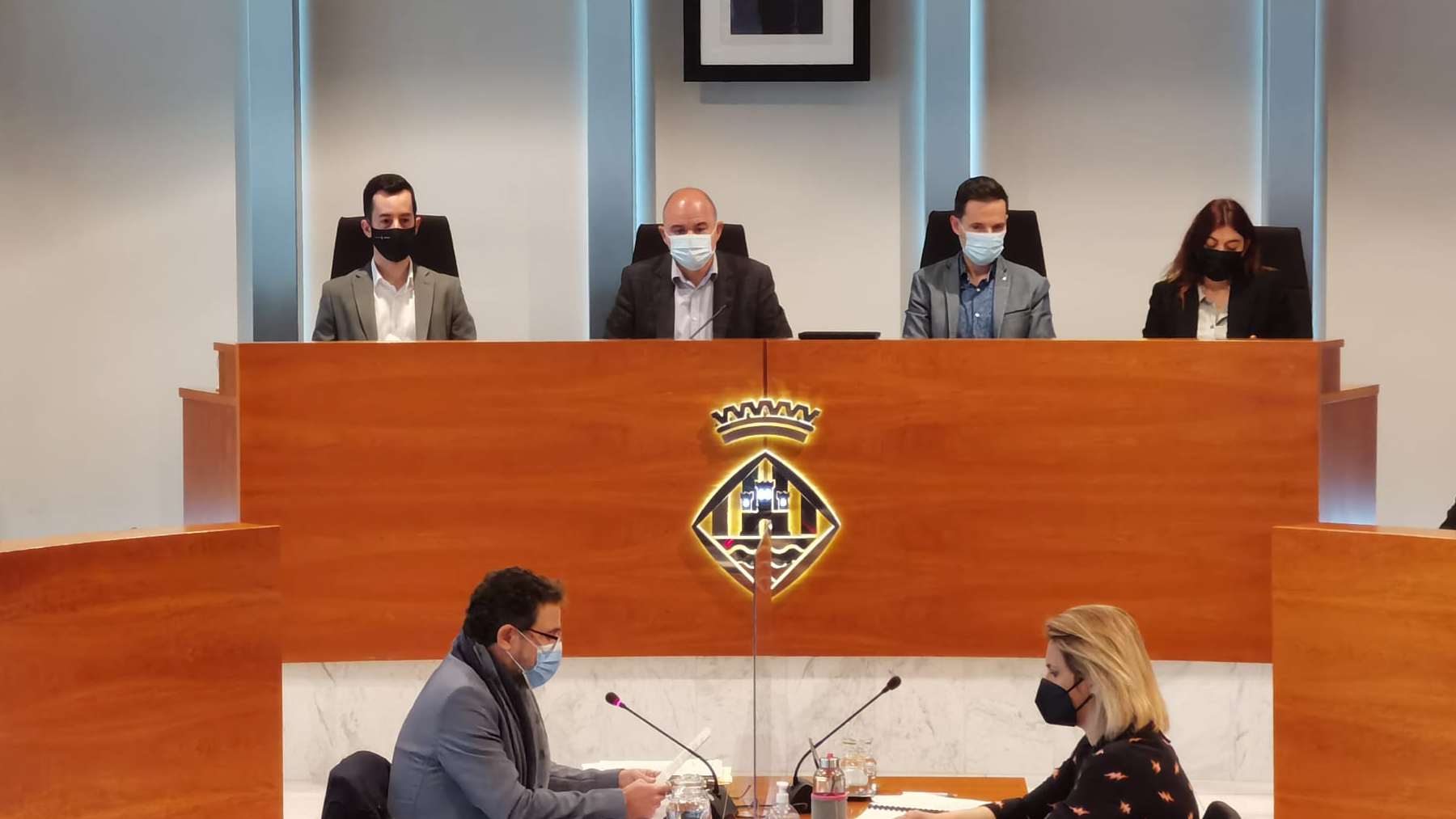 El Pleno del Consell de Ibiza aprueba el primer reglamento de uso de la marca ‘Adlib Moda Ibiza’.