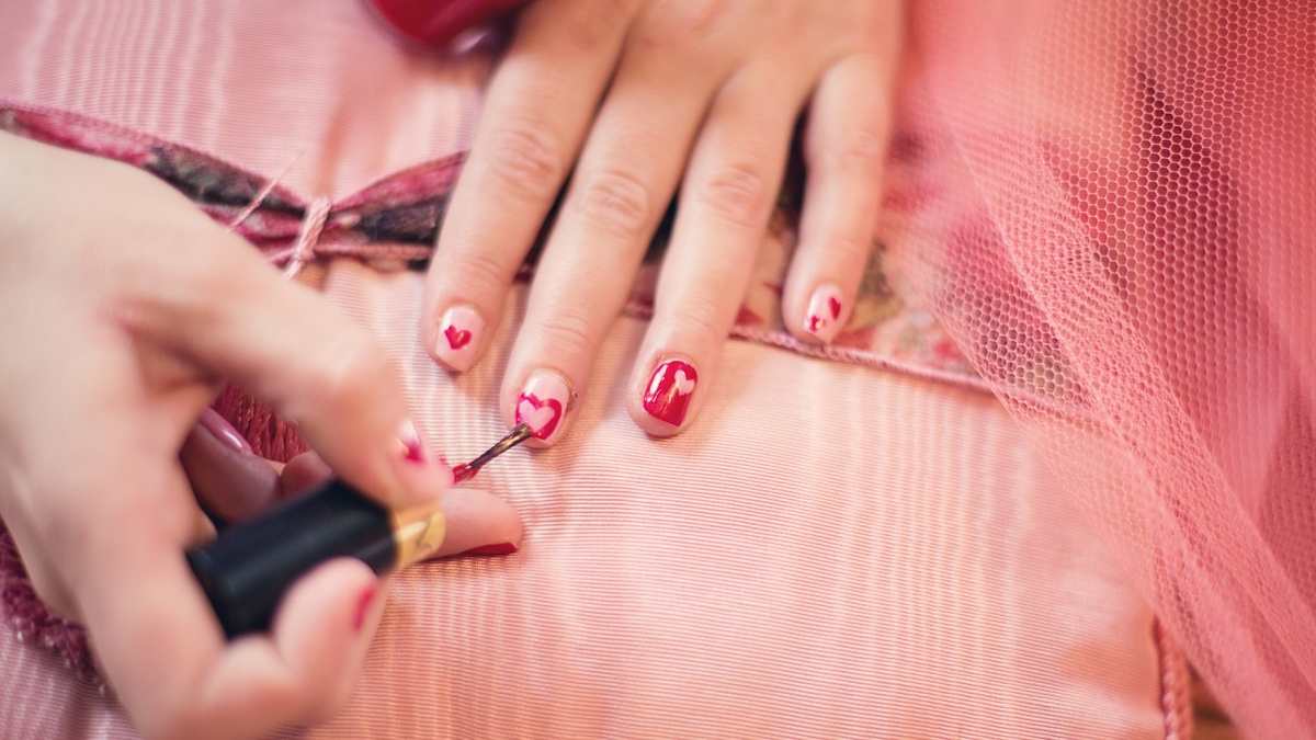 Pasos para diseñar con nail art