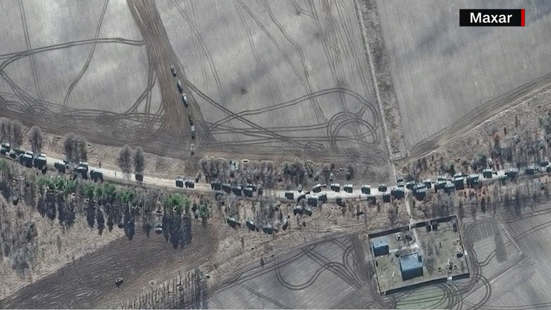 Convoy ruso hacia Kiev (Foto: Maxar Technologies)